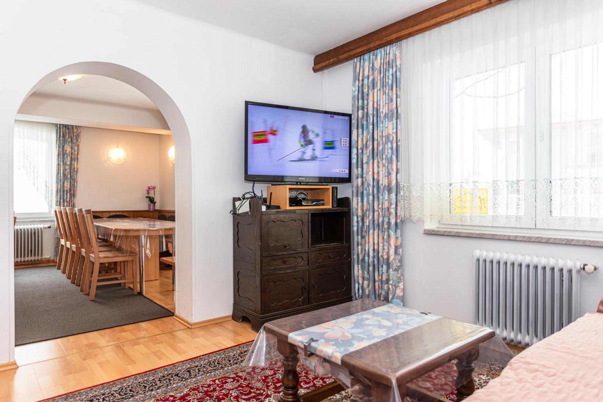 Ferienhaus Alpenrose บรุค อันแดร์ โกรสส์กลอคเนอร์ชตราสเซอ ภายนอก รูปภาพ