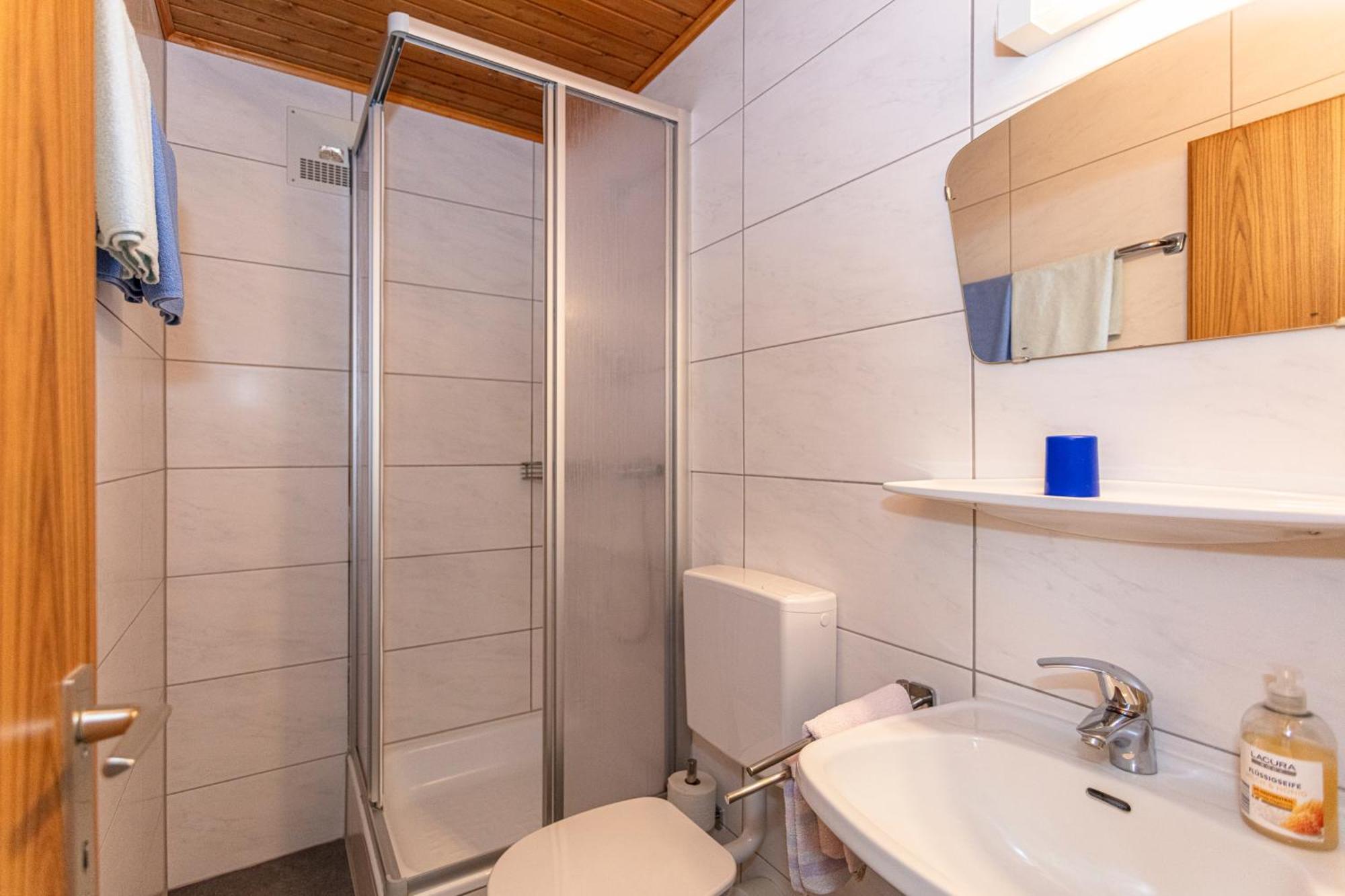 Ferienhaus Alpenrose บรุค อันแดร์ โกรสส์กลอคเนอร์ชตราสเซอ ภายนอก รูปภาพ