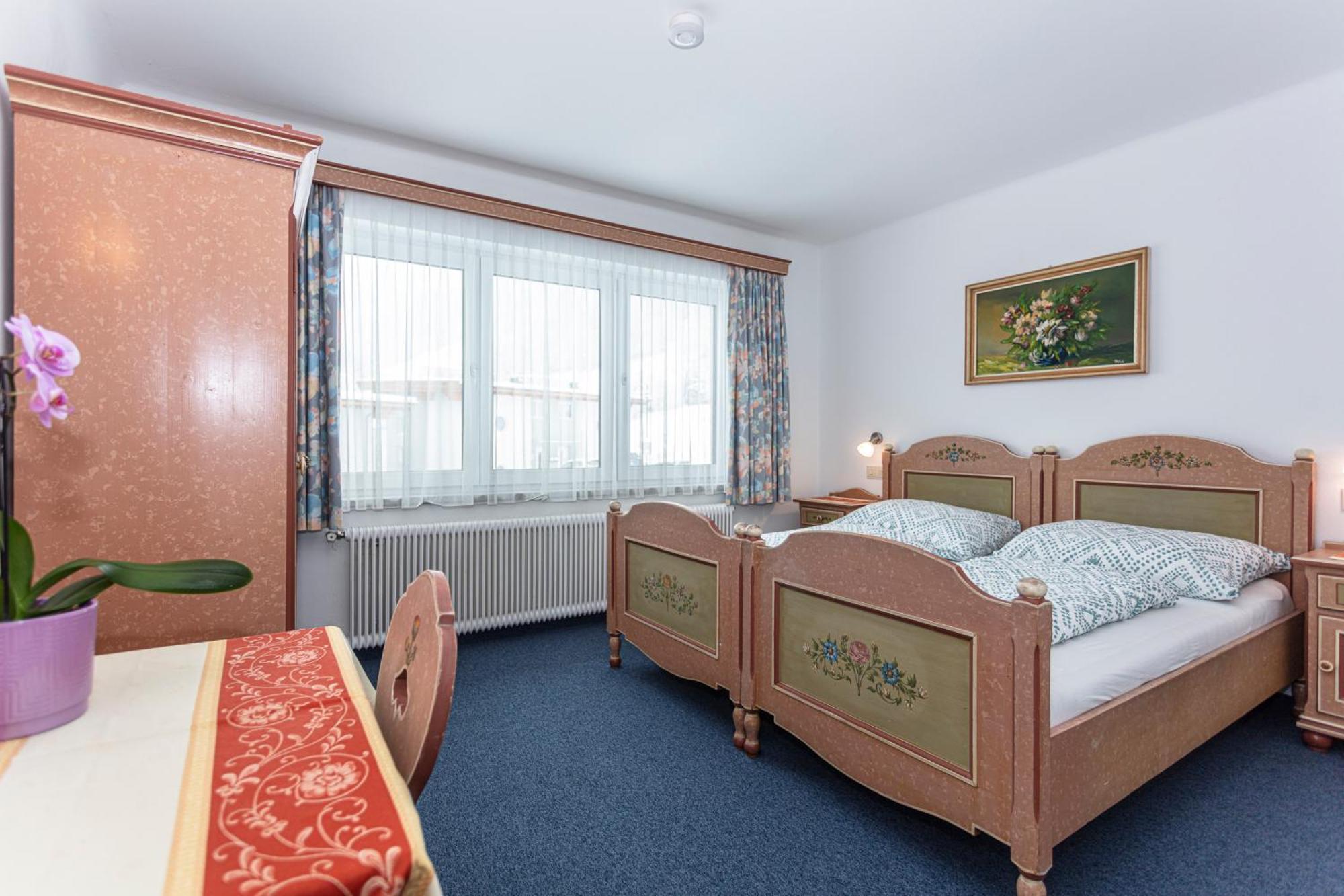 Ferienhaus Alpenrose บรุค อันแดร์ โกรสส์กลอคเนอร์ชตราสเซอ ภายนอก รูปภาพ