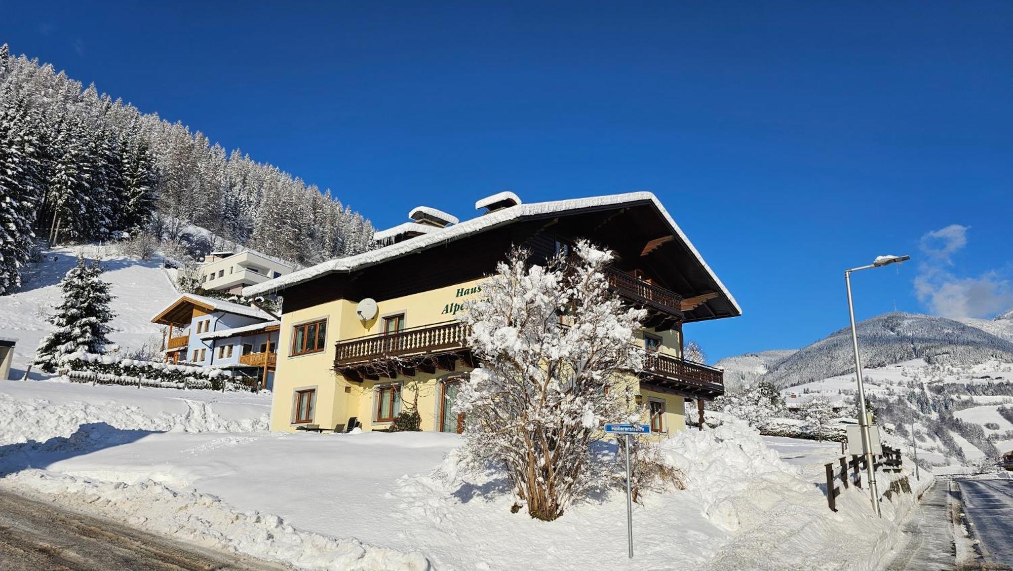 Ferienhaus Alpenrose บรุค อันแดร์ โกรสส์กลอคเนอร์ชตราสเซอ ภายนอก รูปภาพ