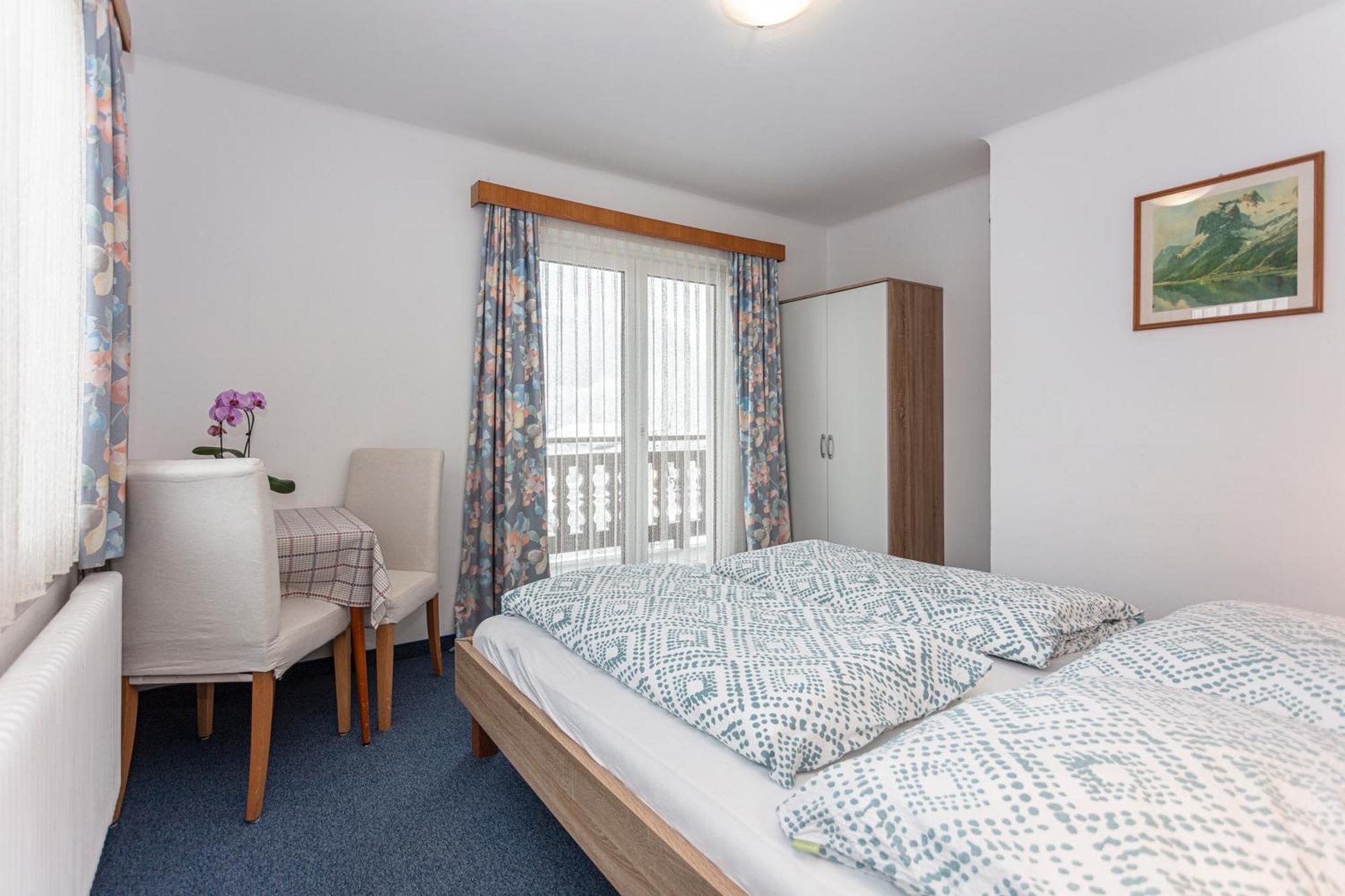 Ferienhaus Alpenrose บรุค อันแดร์ โกรสส์กลอคเนอร์ชตราสเซอ ภายนอก รูปภาพ