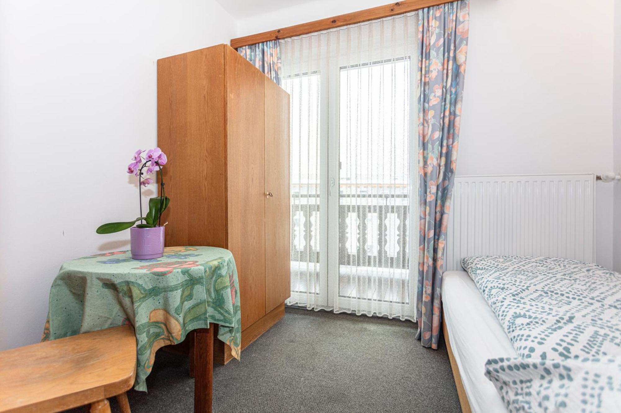 Ferienhaus Alpenrose บรุค อันแดร์ โกรสส์กลอคเนอร์ชตราสเซอ ภายนอก รูปภาพ