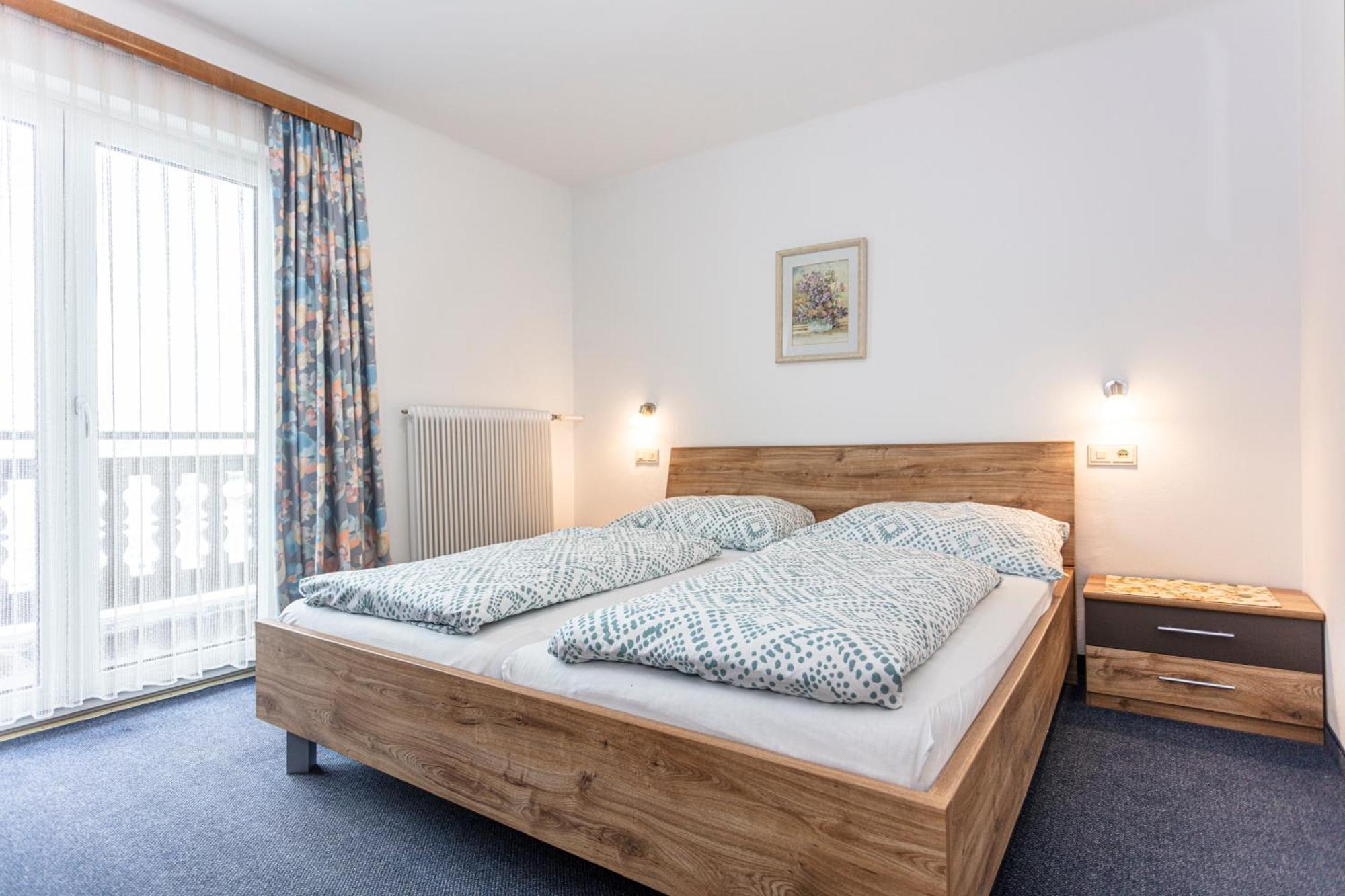 Ferienhaus Alpenrose บรุค อันแดร์ โกรสส์กลอคเนอร์ชตราสเซอ ภายนอก รูปภาพ